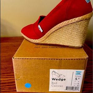 Tom’s wedge peep toe women’s shoes
